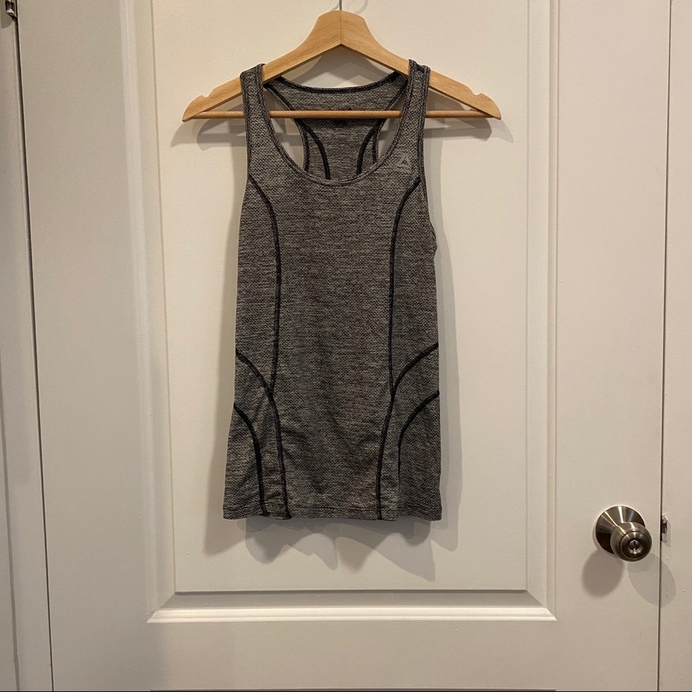 Reebok Dynamic Performance Tank - Picture 2 of 3